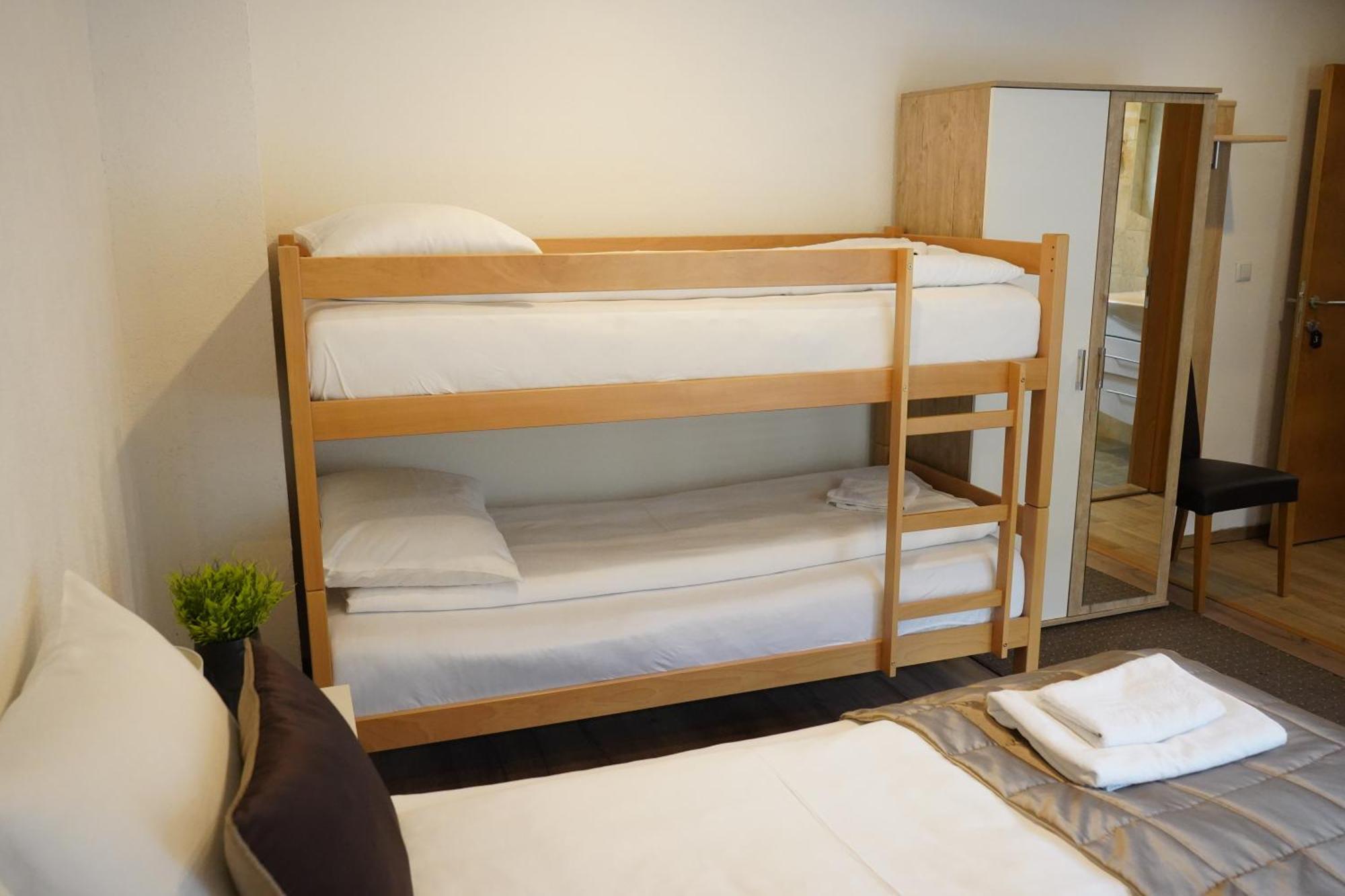 Apartman - Sobe Tiha Luka, Б'єлашница Екстер'єр фото