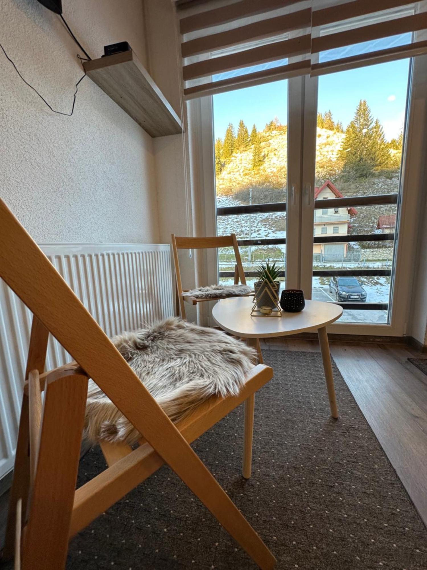 Apartman - Sobe Tiha Luka, Б'єлашница Екстер'єр фото